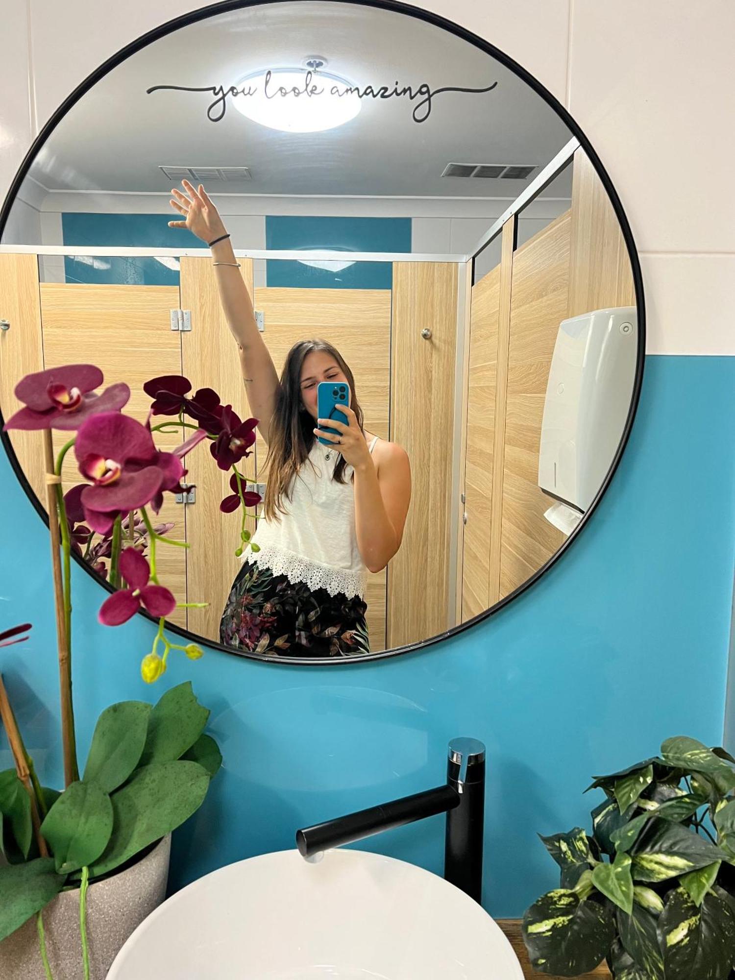 Mad Monkey Hostel Coogee Beach Randwick Dış mekan fotoğraf