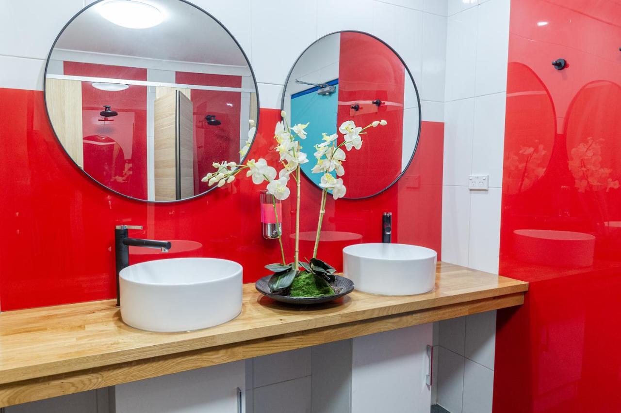 Mad Monkey Hostel Coogee Beach Randwick Dış mekan fotoğraf