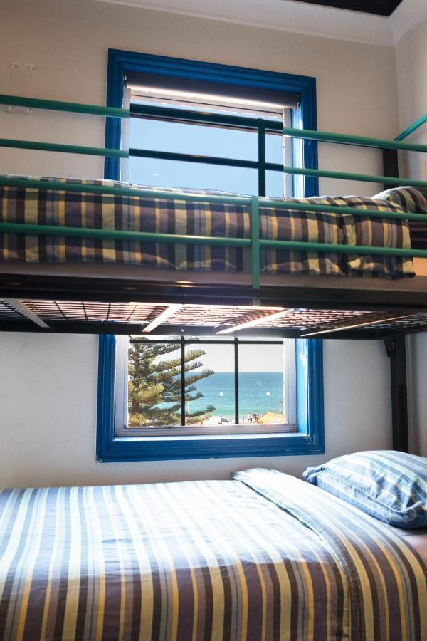Mad Monkey Hostel Coogee Beach Randwick Dış mekan fotoğraf